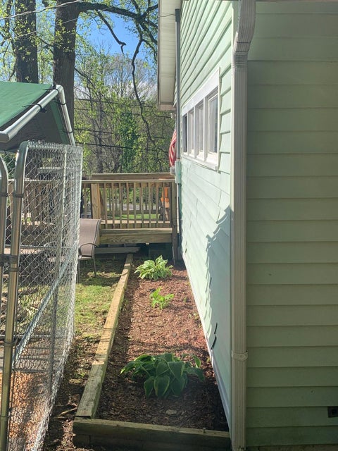 Photo #7: 404 Woodland Terrace