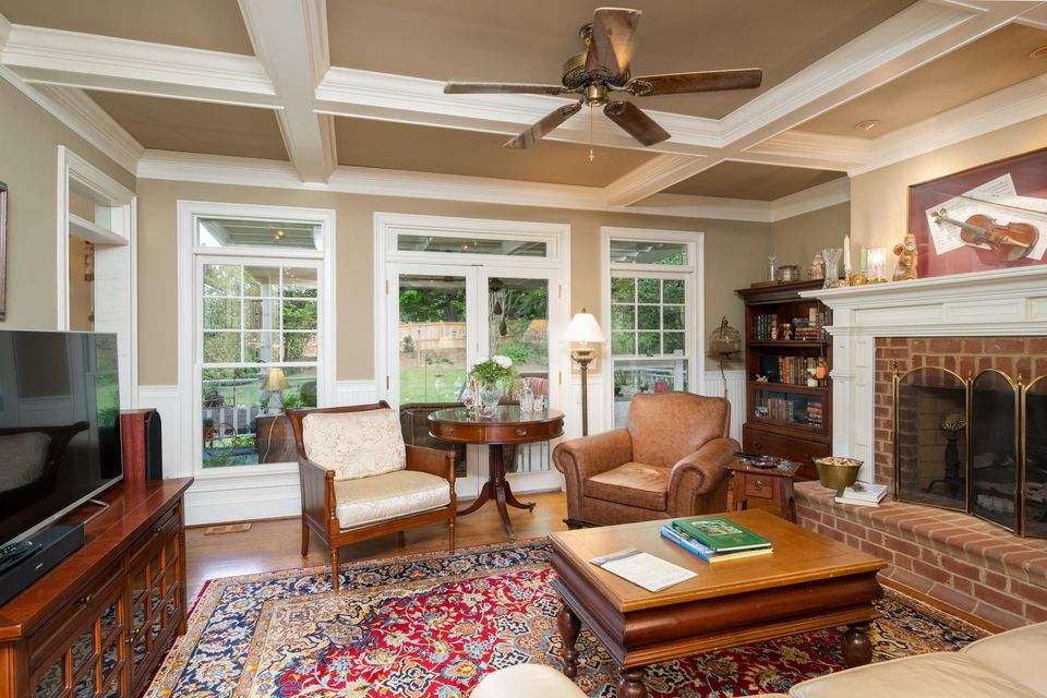 Photo #3: 16 Cox Farm Court