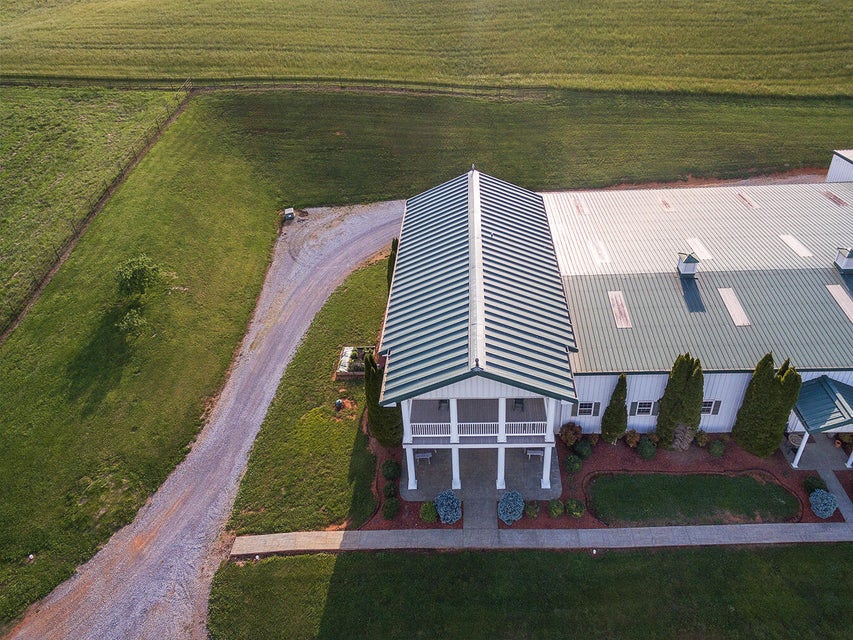 Photo #48: 3102 West Allens Bridge Road