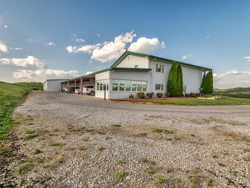 Photo #25: 3102 West Allens Bridge Road