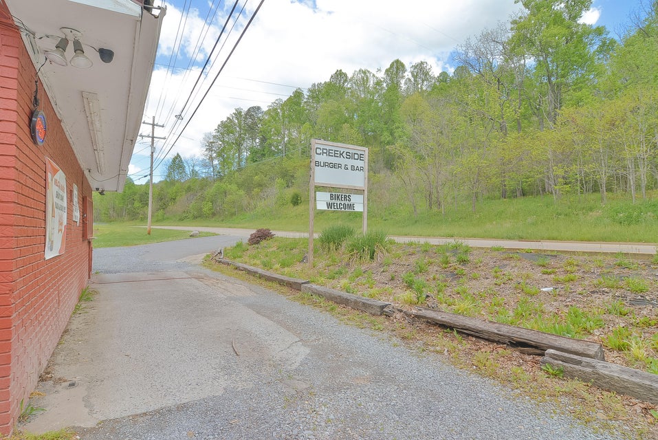 Photo #10: 1976 Hwy 91 Highway