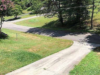 Photo #4: 120 Forest Hills Road