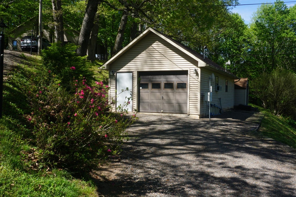 Photo #44: 812 Reece Hill Road