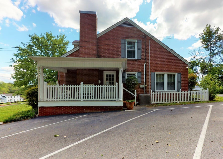 Photo #2: 1105 Tusculum Boulevard