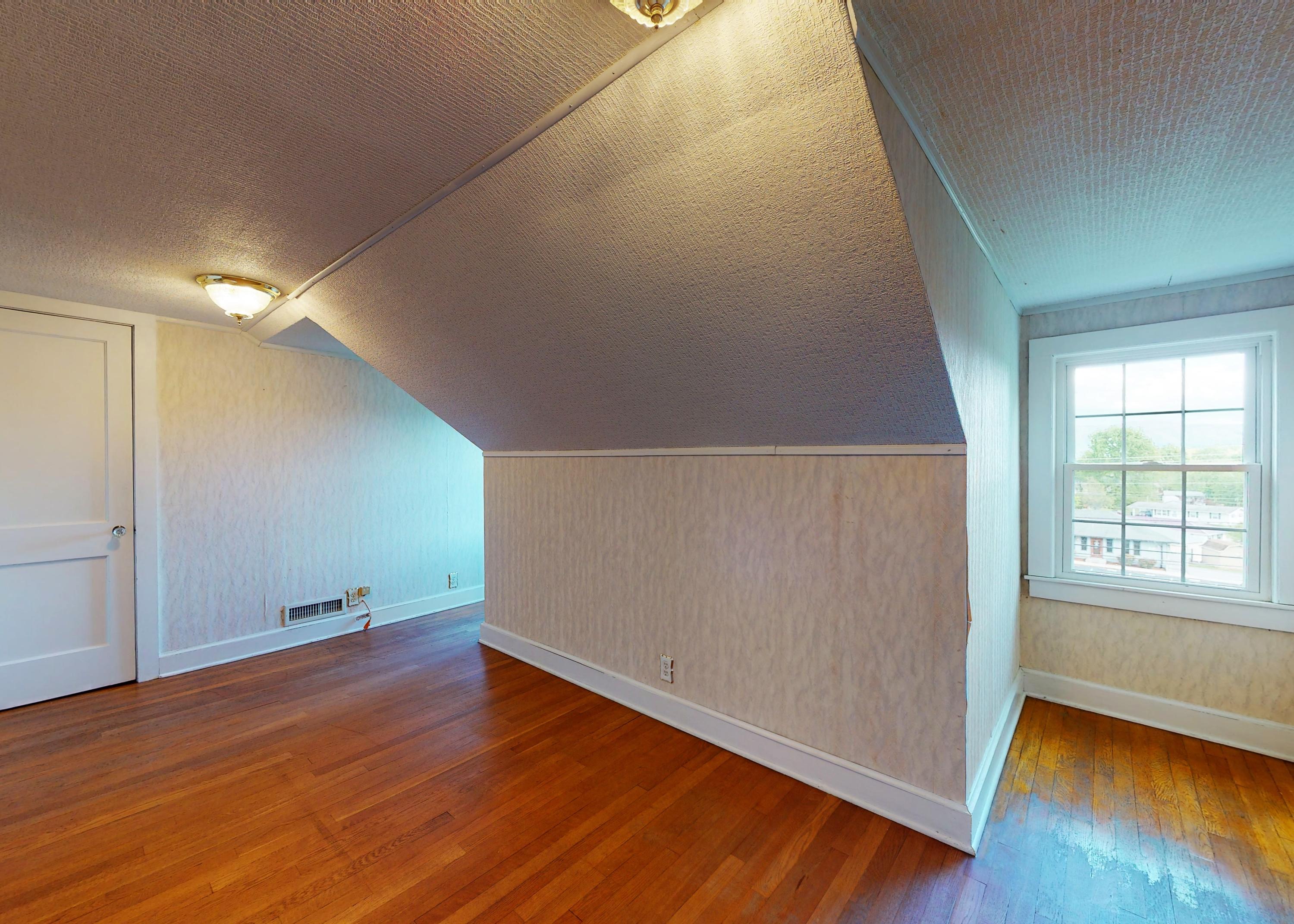 Photo #46: 1105 Tusculum Boulevard