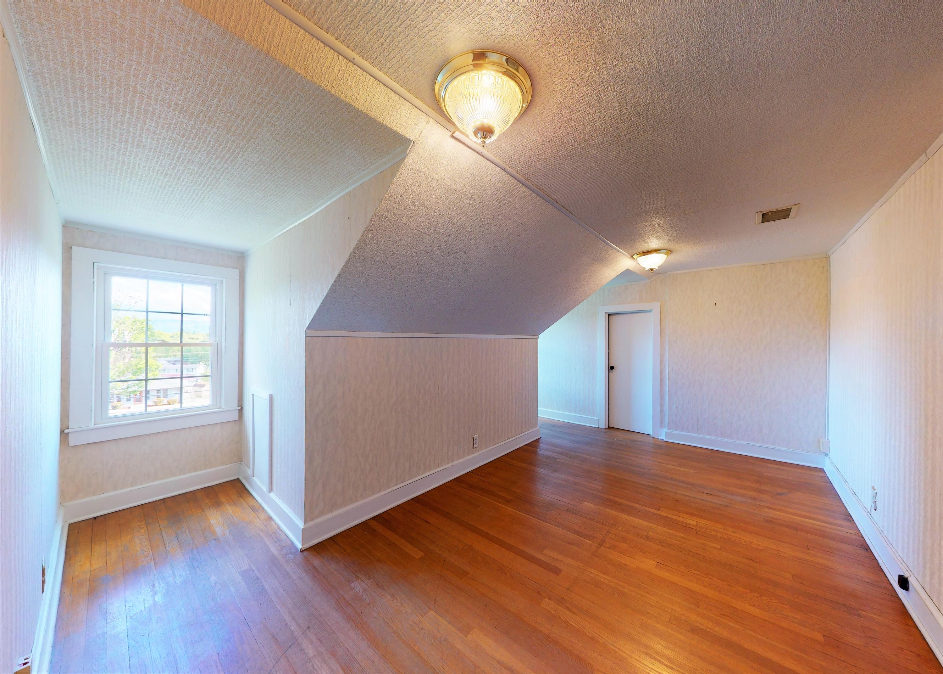 Photo #47: 1105 Tusculum Boulevard