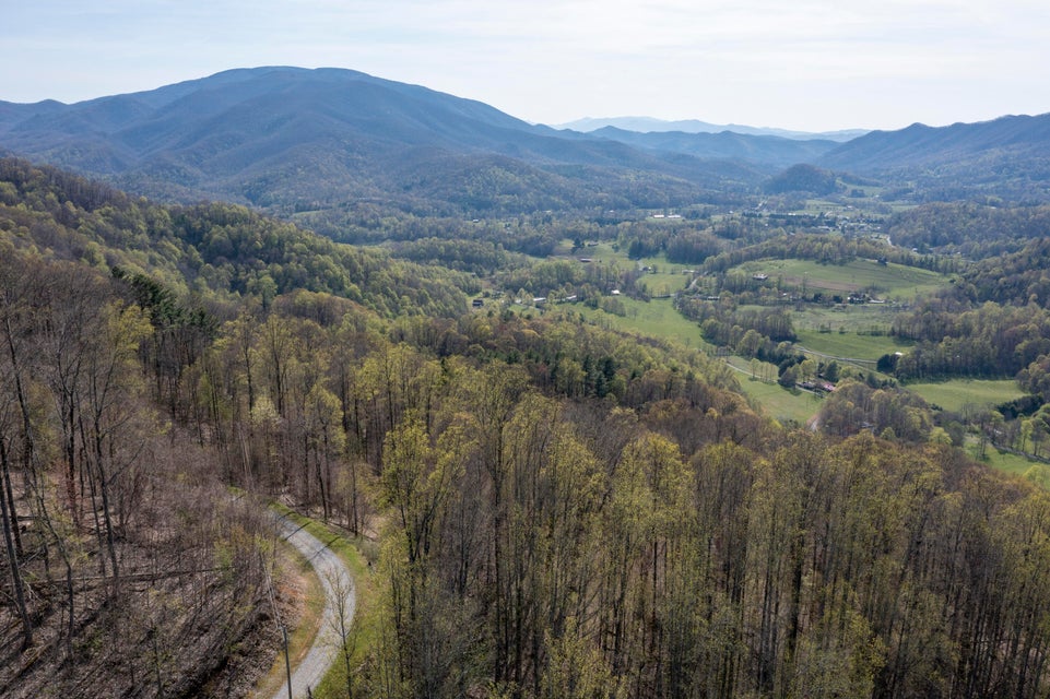 Photo #20: 1 Ridgetop Lane
