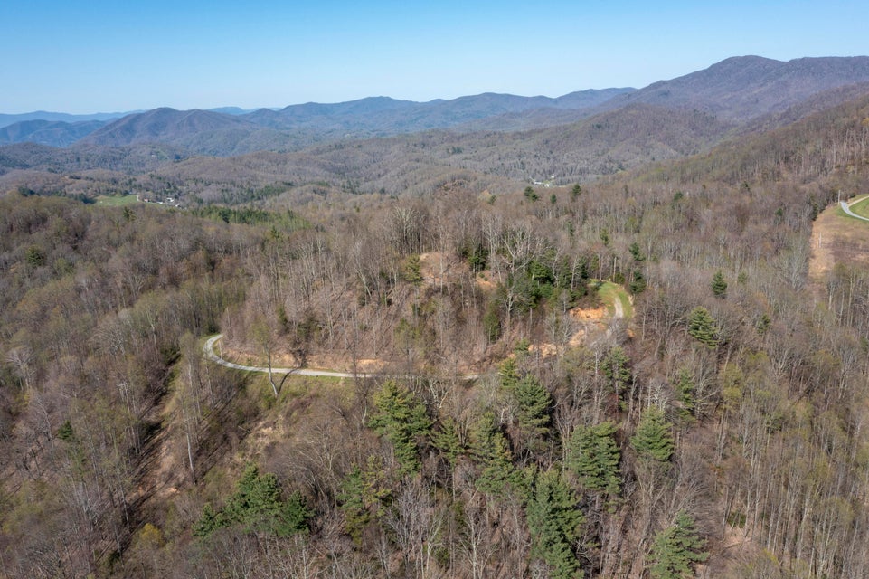Photo #27: 1 Ridgetop Lane