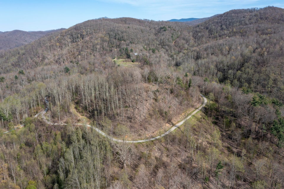 Photo #29: 1 Ridgetop Lane