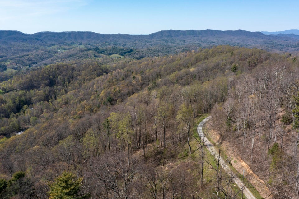 Photo #17: 4 Ridgetop Lane