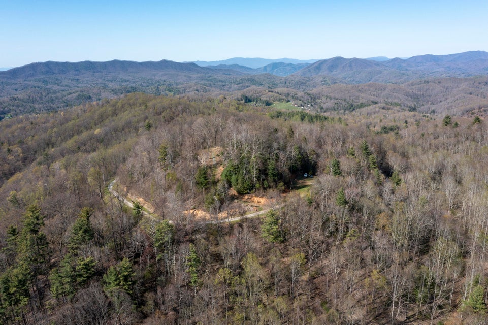 Photo #34: 4 Ridgetop Lane