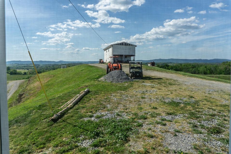 Photo #25: 70 Collins Road