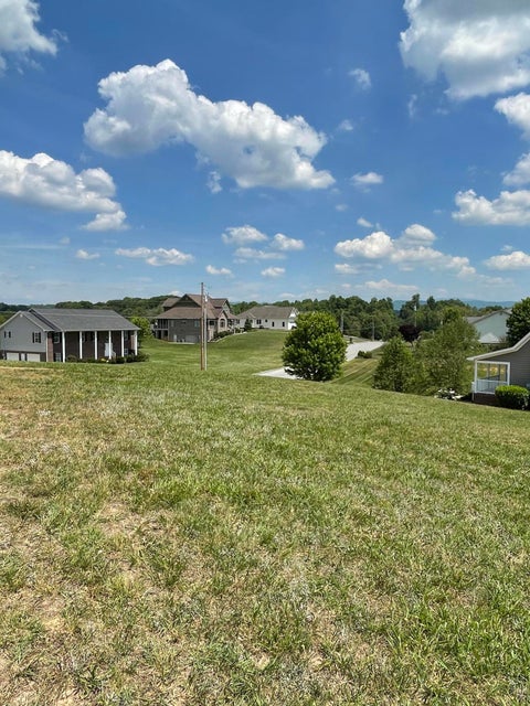 Photo #5: 214 Sand Ridge Circle