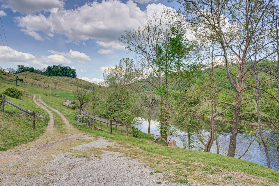 Photo #45: 3198 Swinging Bridge Road