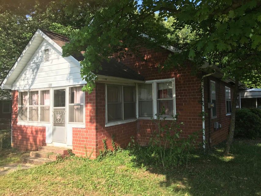 Photo #3: 431 Jarnigan Avenue