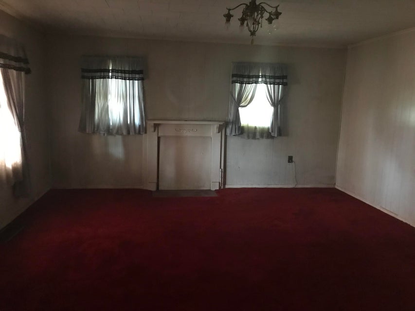 Photo #11: 431 Jarnigan Avenue