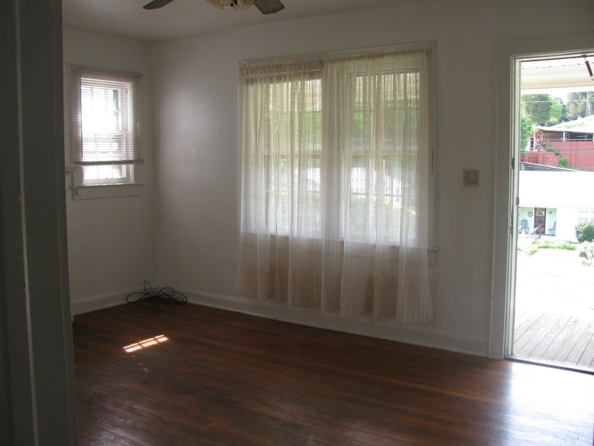 Photo #12: 608 Forest Street