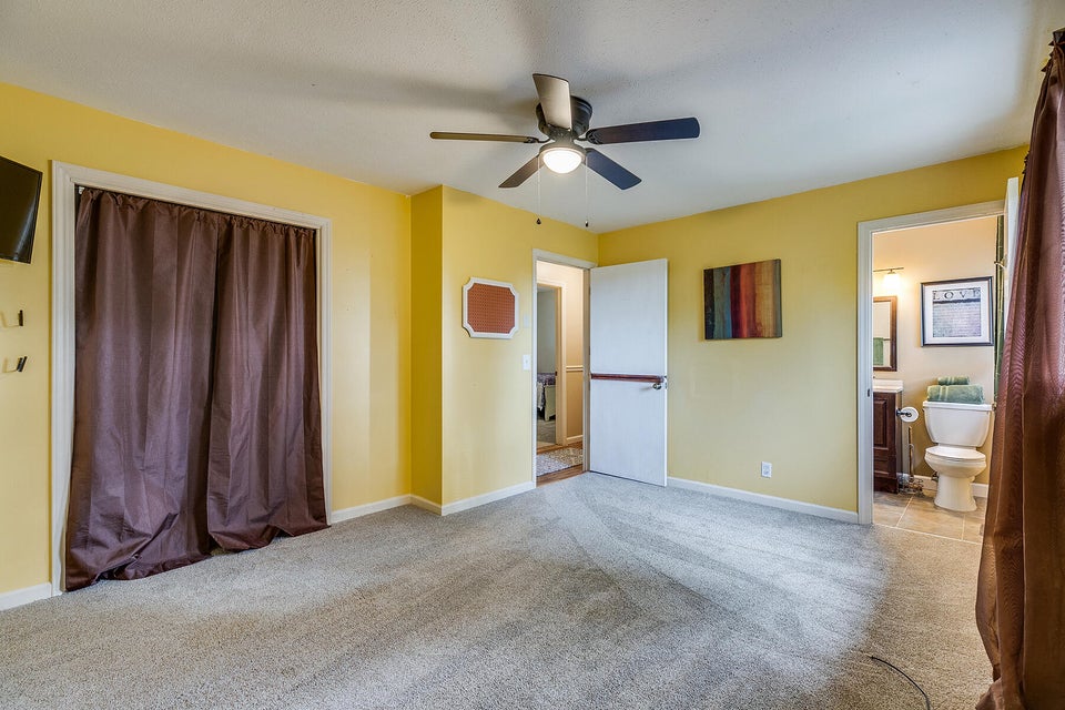Photo #20: 949 Beechwood Drive