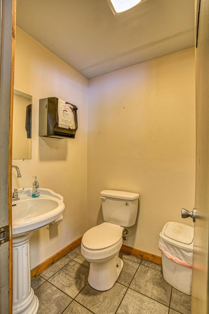 Photo #28: 545 Greystone Road