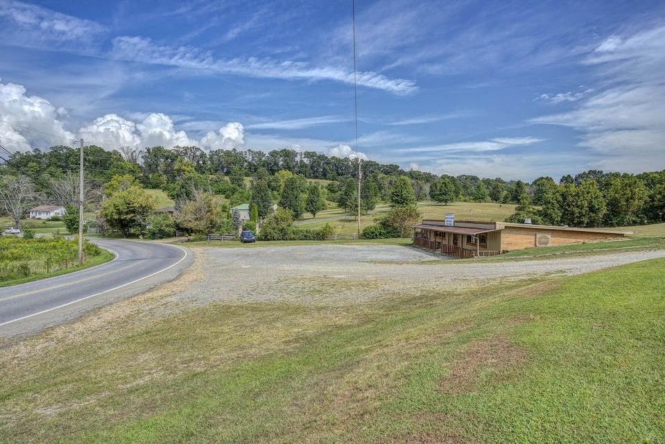 Photo #6: 545 Greystone Road