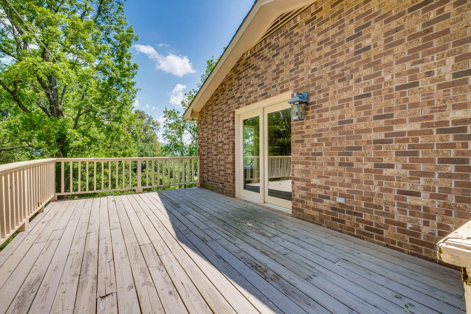 Photo #34: 524 Cherokee Drive