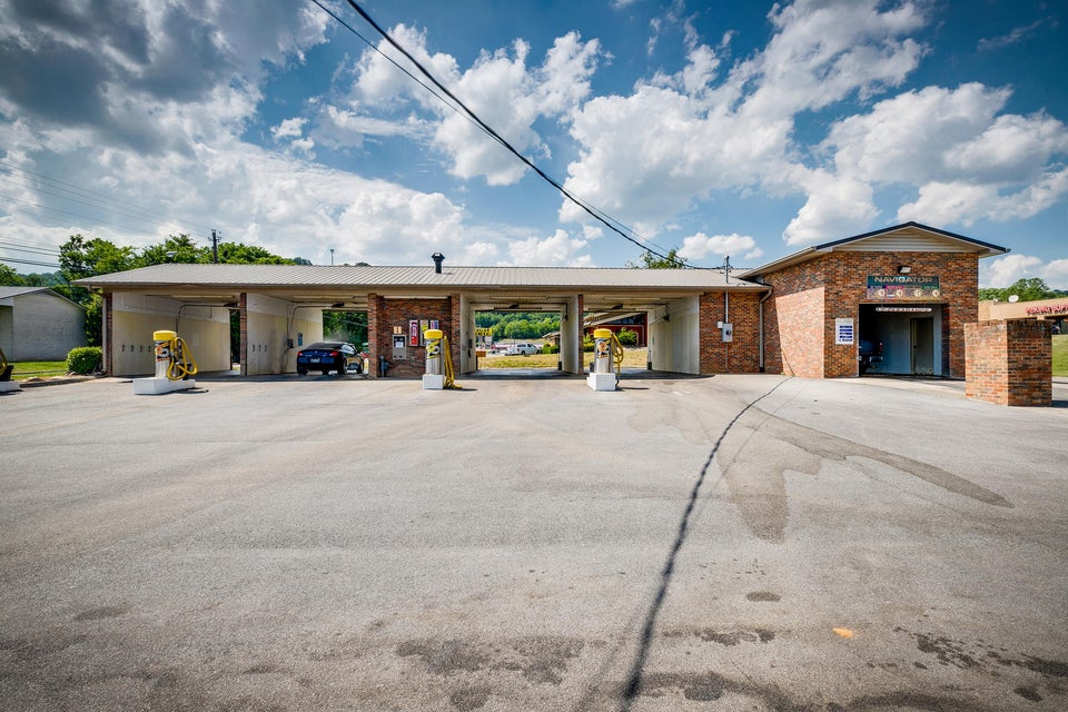 Photo #1: 205 Park Boulevard