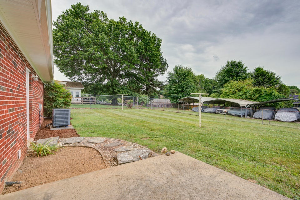 Photo #36: 4121 Navaho Drive