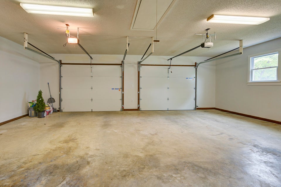 Photo #43: 4121 Navaho Drive