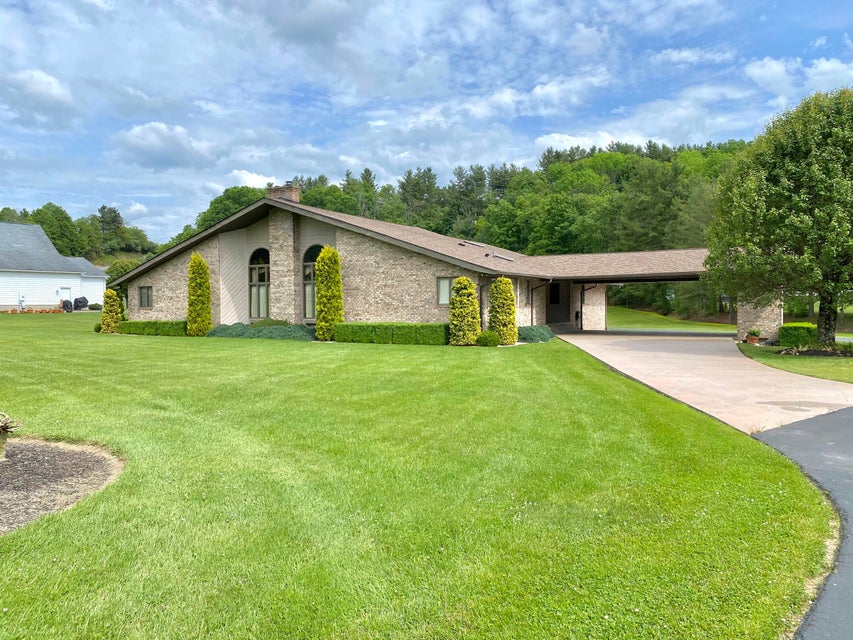Photo #2: 6308 Hurricane Road