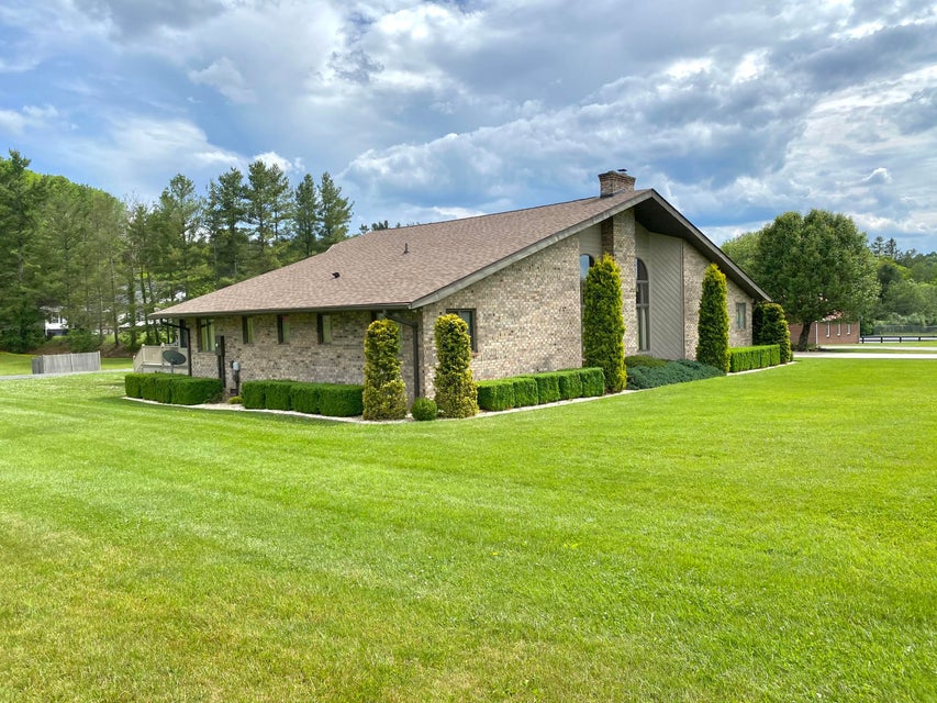 Photo #4: 6308 Hurricane Road
