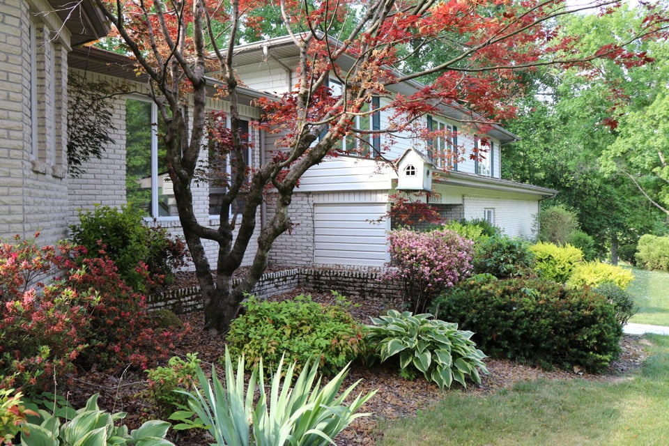 Photo #5: 1315 Oakwood Circle