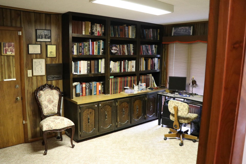 Photo #15: 1315 Oakwood Circle