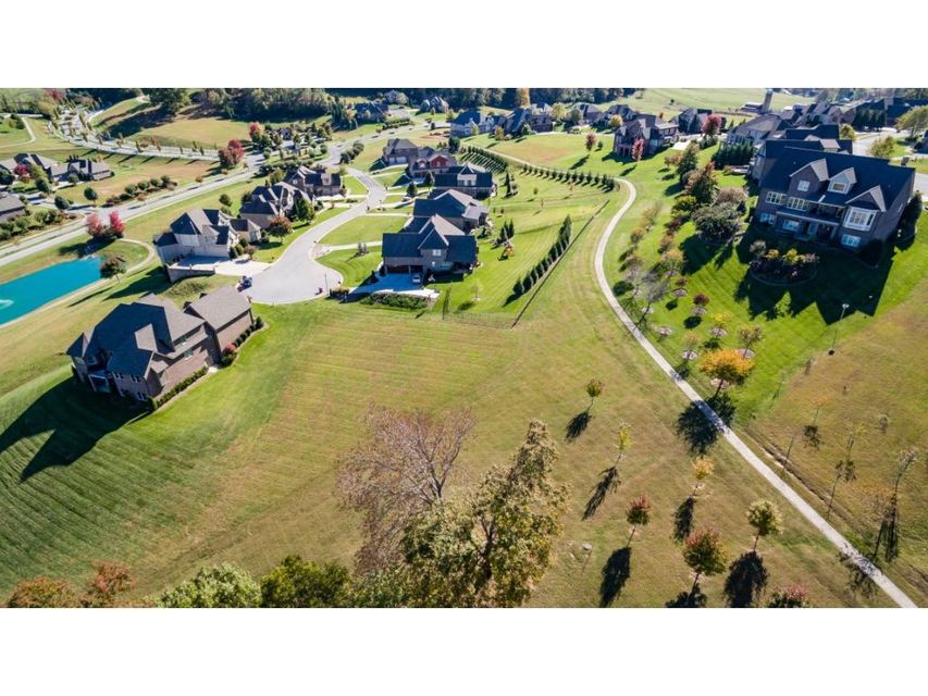 Photo #2: 2847 Highland Glen Court