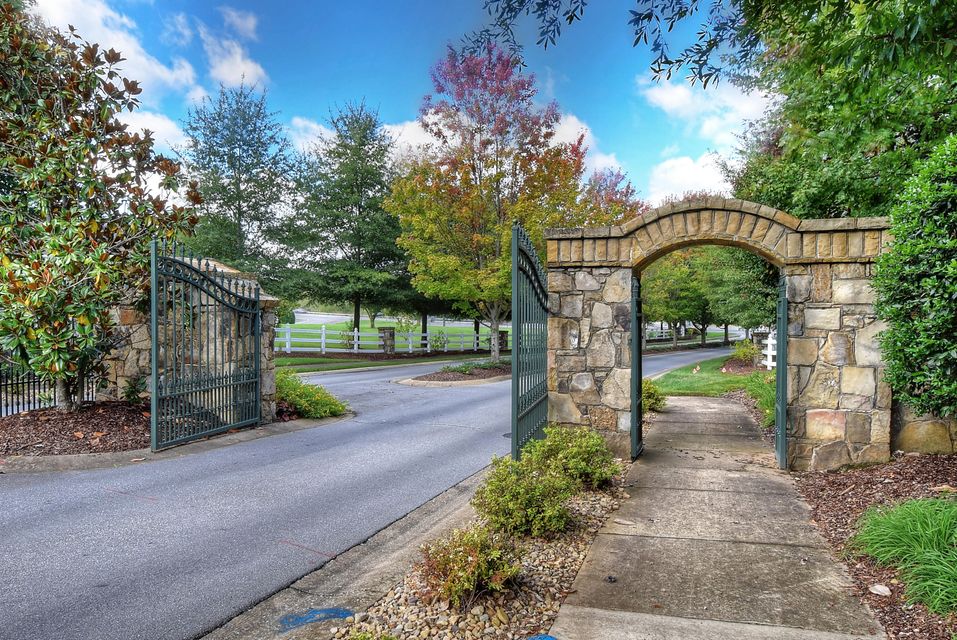 Photo #13: 2847 Highland Glen Court