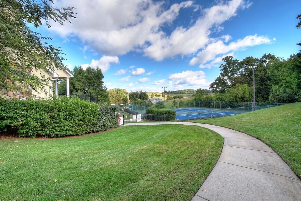 Photo #16: 2847 Highland Glen Court