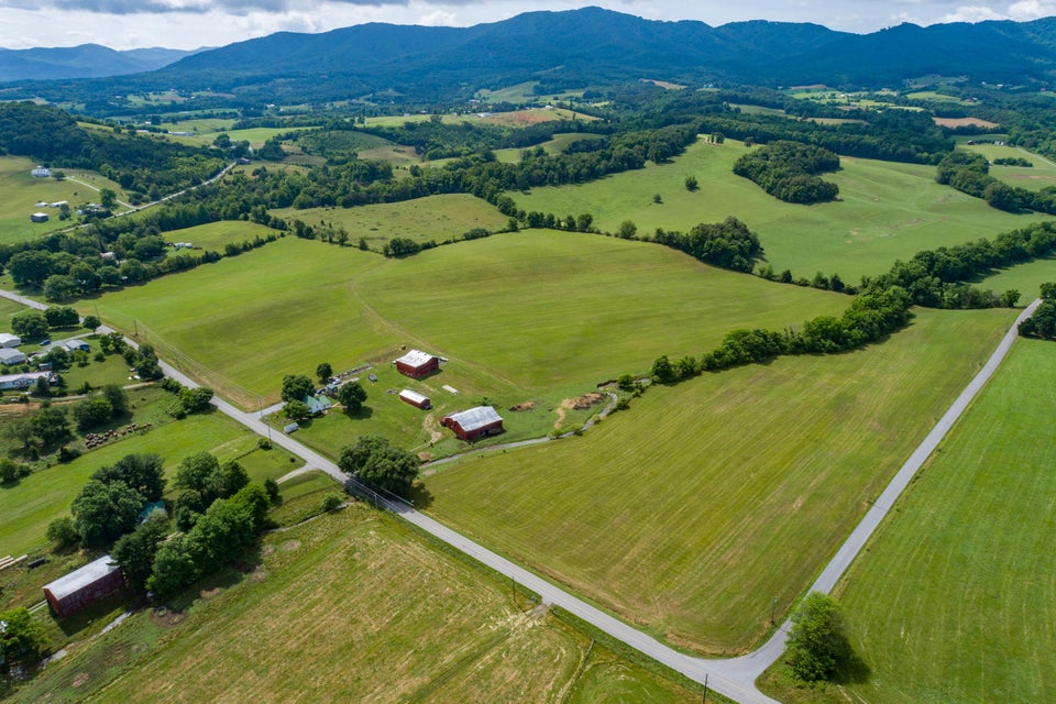 Photo #21: 4635 Cedar Creek Road