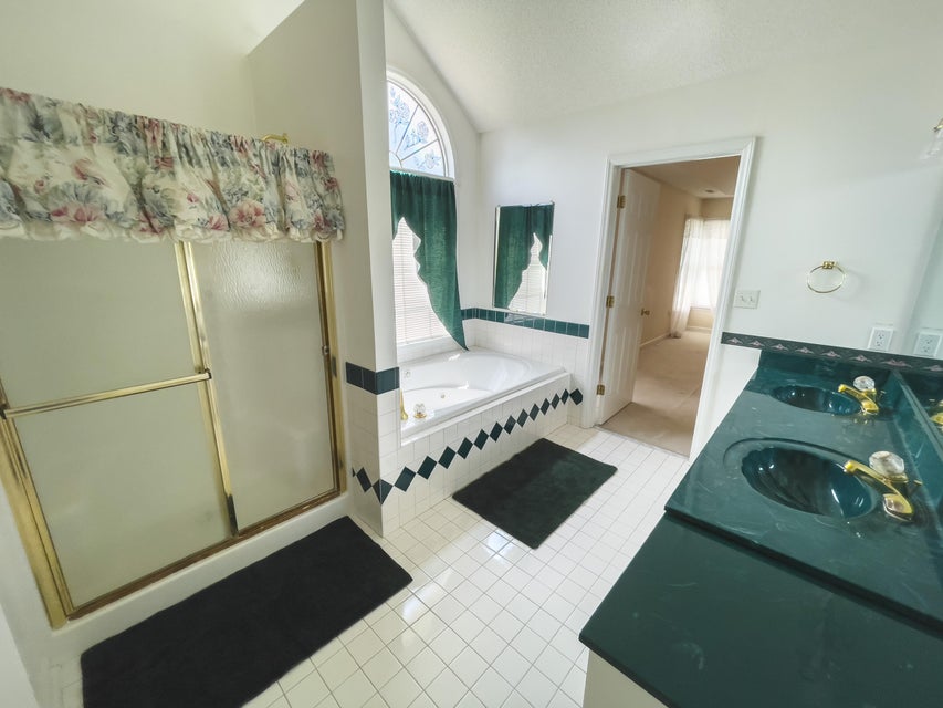 Photo #23: 205 Briarfield Drive