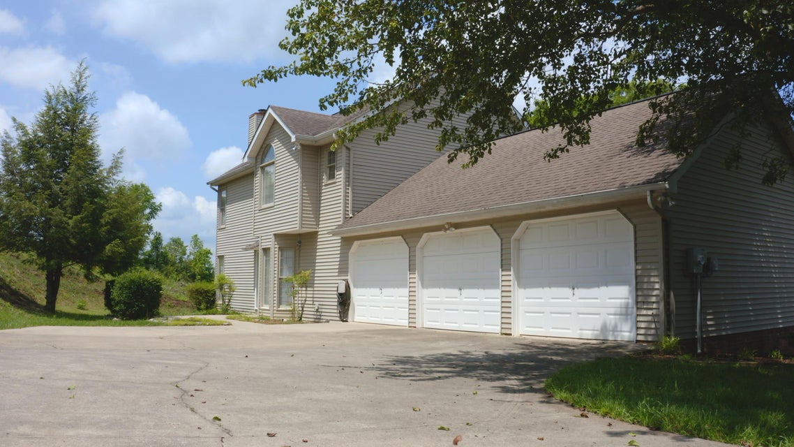Photo #29: 205 Briarfield Drive