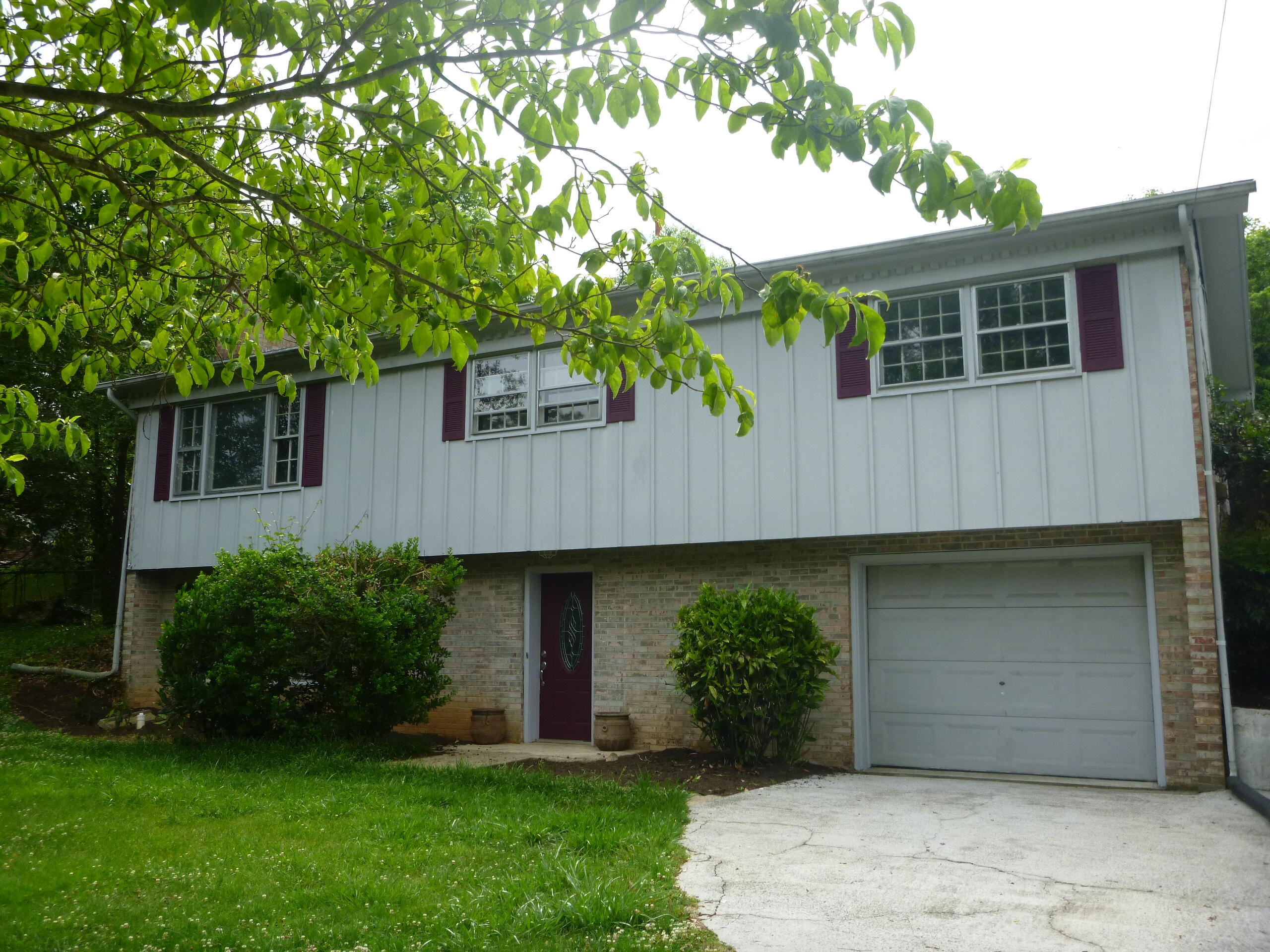 Photo #6: 805 Summer Hills Court