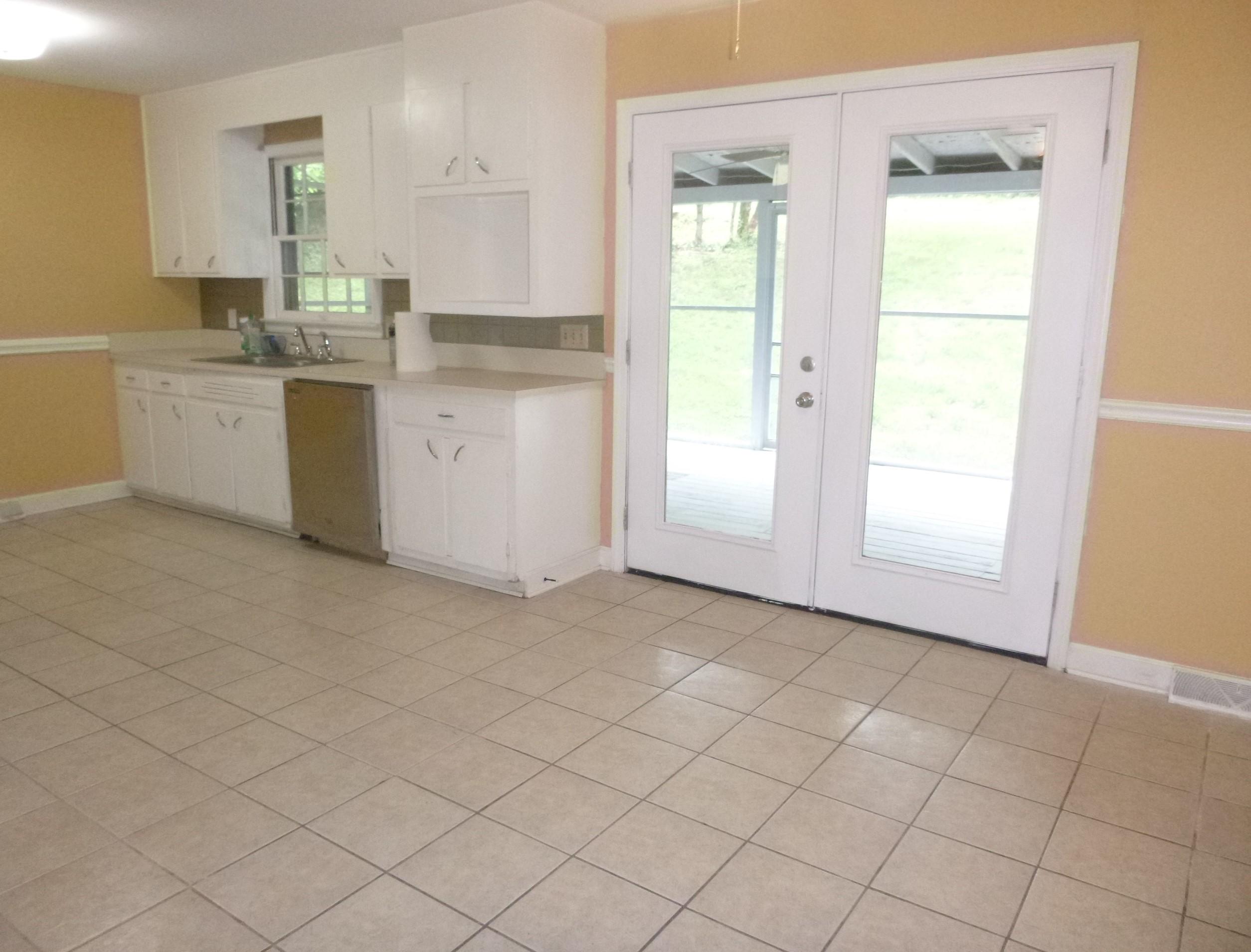 Photo #20: 805 Summer Hills Court