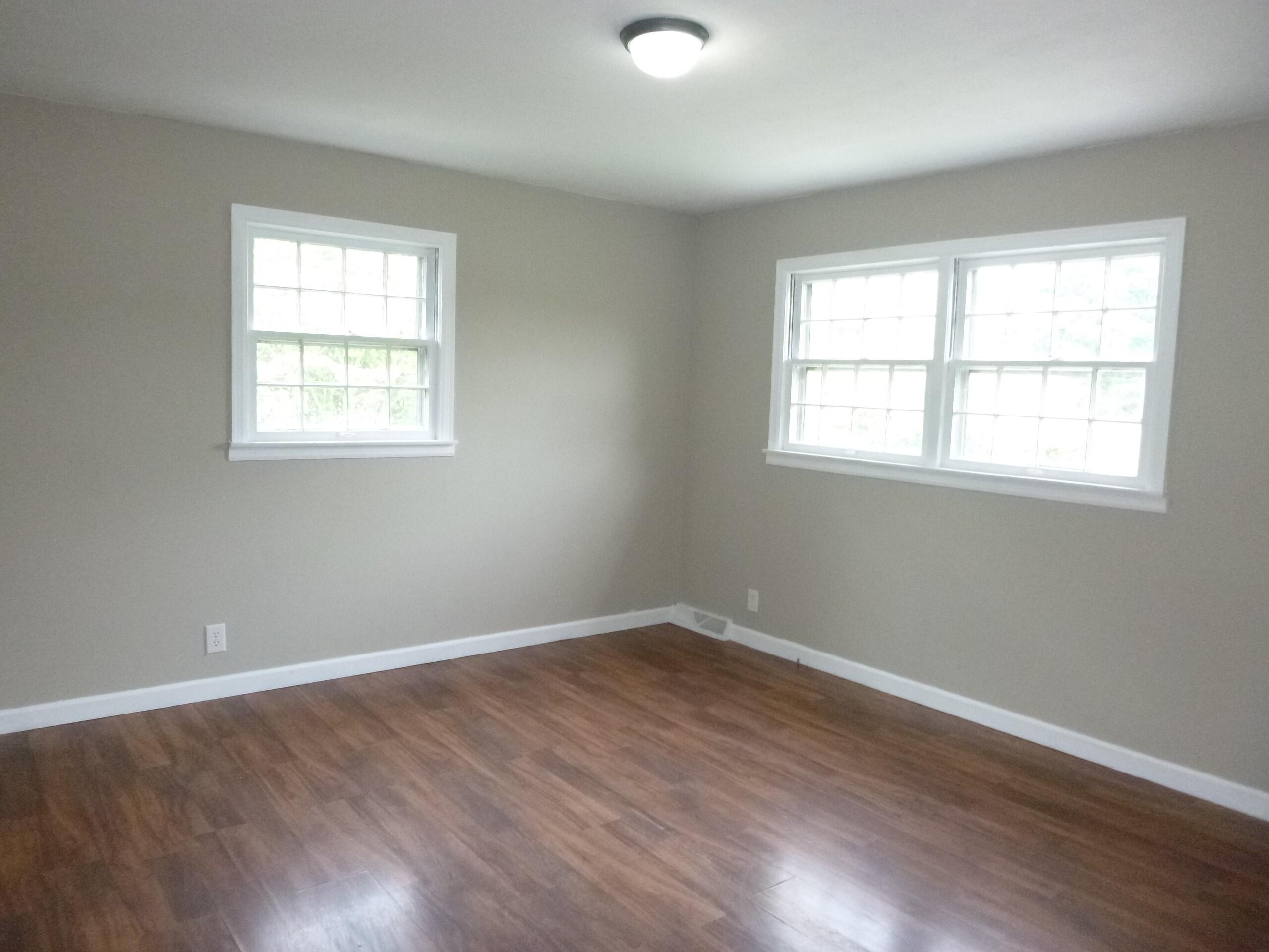 Photo #29: 805 Summer Hills Court