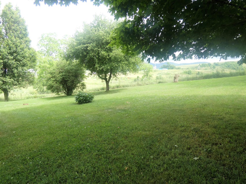 Photo #32: 70 Mountain Creek Road