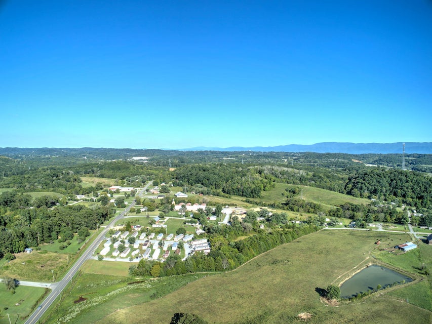 Photo #37: 30 Britton Lane