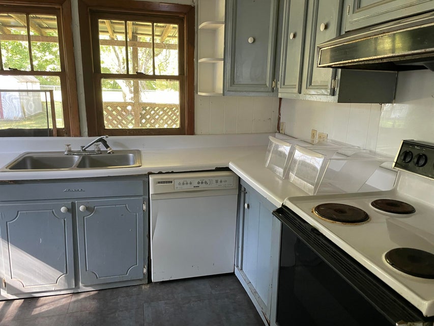 Photo #6: 3832 Flat Street