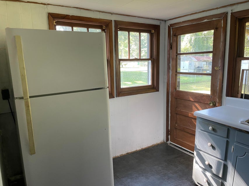 Photo #7: 3832 Flat Street