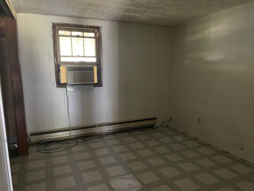 Photo #12: 3832 Flat Street