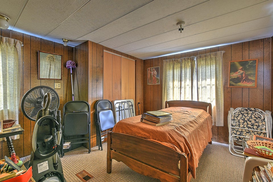 Photo #31: 1551 Fuller Street
