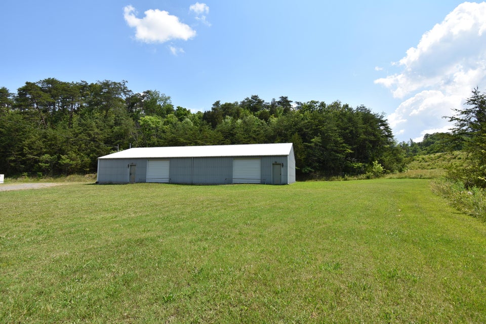 Photo #2: 2550 Highway 66