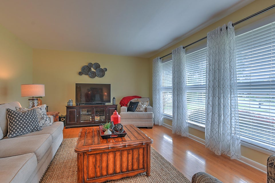 Photo #3: 116 Sylvan Drive