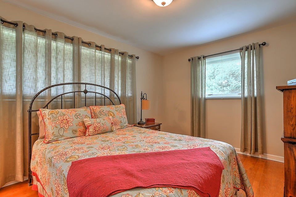 Photo #16: 116 Sylvan Drive